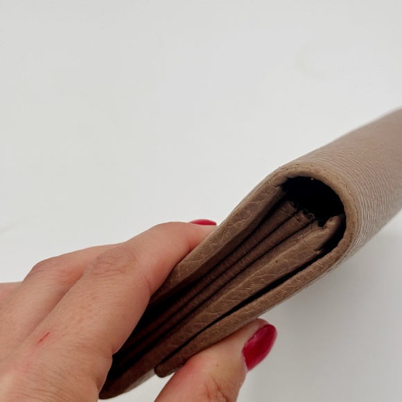 Gucci Dollar Calfskin GG Marmont Continental Wallet Porcelain Rose - Picture 5 of 11